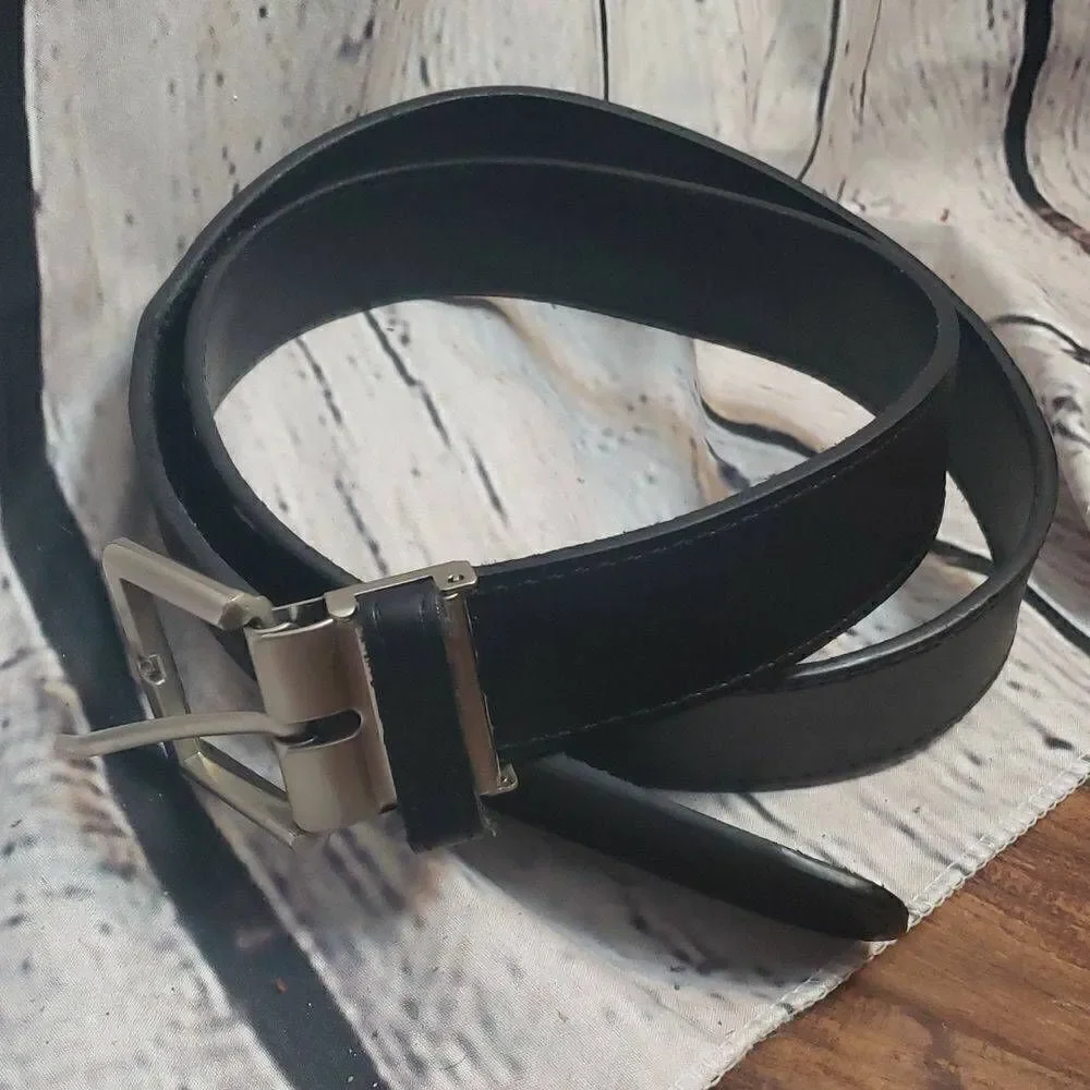Black Belt‎
